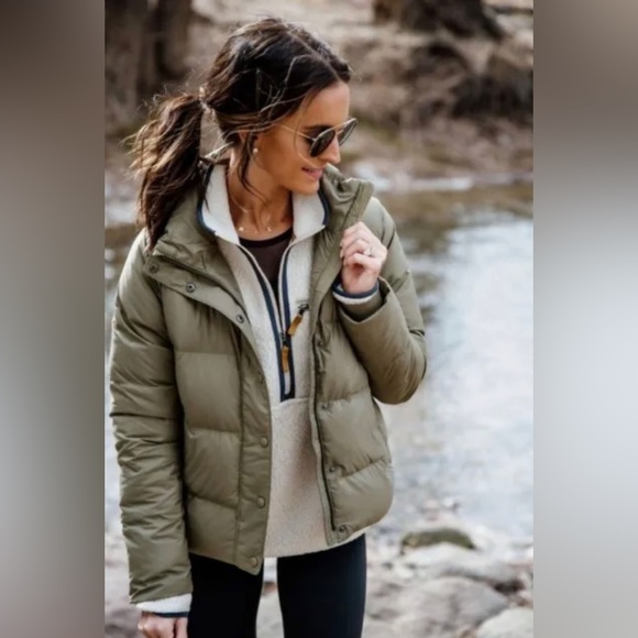 Patagonia Silent Down Jacket Puffer Women's size XL Basin Green - Picture 5 of 15